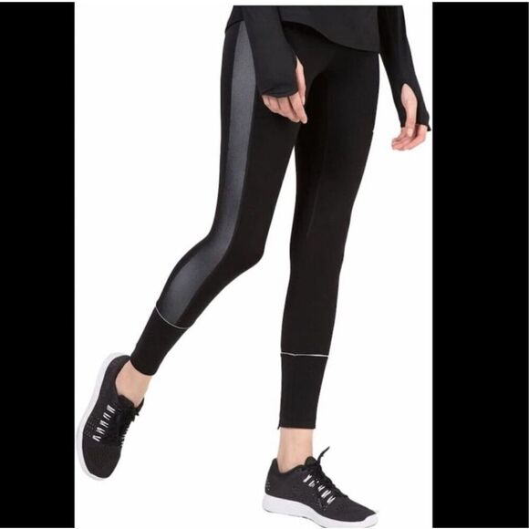 J. Lindeberg Golf Compression leggings. Mesh side stripe size medium black - Picture 1 of 11